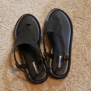 Black sandals